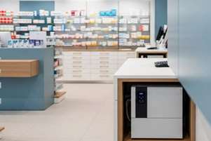 تأکید سازمان غذا و دارو بر ثبت اطلاعات برق اضطراری داروخانه‌ها