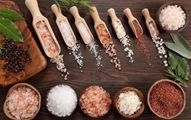 نمک دریا یا نمک یُد دار؟ انتخاب آگاهانه برای حفظ سلامت خانواده !